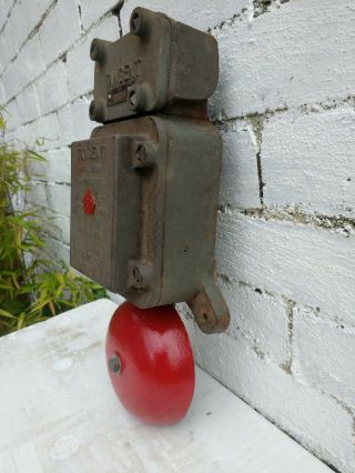 VINTAGE INDUSTRIAL/ TANGENT - gent ELECTRIC ' FIRE ' ALARM BELL/ GARAGE /MANCAVE 3