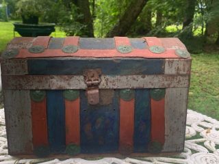 Early 1800’s Miniature Painted & Decorated Tin Dome Top Trunk 2