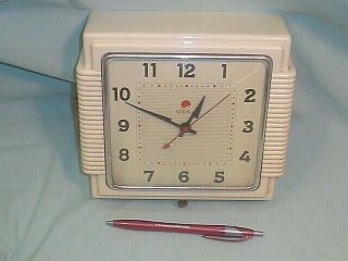 VINTAGE TELECHRON KITCHEN WALL CLOCK 2