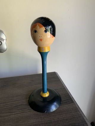 VINTAGE ART DECO WOODEN LADY HAT DISPLAY STAND 2