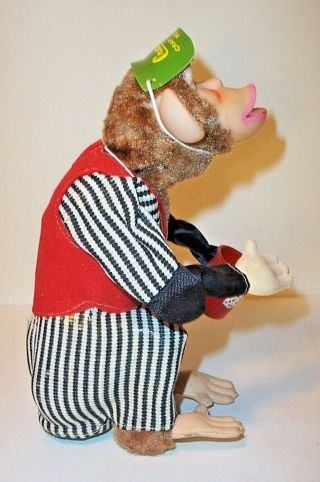 VINTAGE 1950 ' s CRAGSTAN CRAP SHOOTING MONKEY BATTERY OPERATED CASINO CHIMP TOY 5