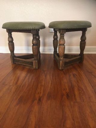 Antique Oak Triangle Shaped Stool By Ethan Allen Made In England X 2 Pair