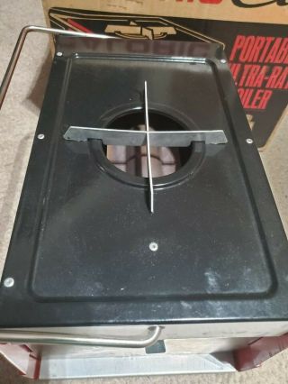 Vintage Caloric Cub Portable Propane Gas Camp Stove oven Broiler Rare NOS 2