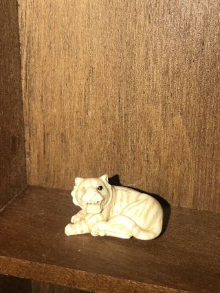 Japanese Netsuke Miniature Carved Tiger Edo Era Figurine