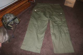 NOS unissued WWII US Navy seabees OD HBT fatigue trousers N3 sz 44x32 6