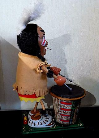 Vintage Tinplate Battery Operated Nutty Mad Indian Toy,  Marx Toys,  Japan,  VGiB 4
