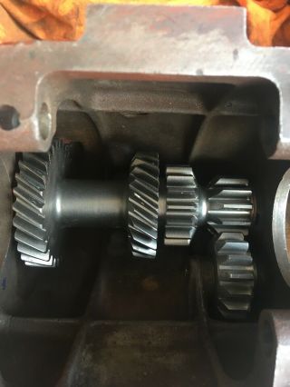 WW2 GPW T - 84 TRANSMISSION WITH PARTS 11