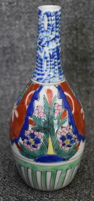 Lovely Antique Japanese Export Imari Arita Porcelain Hand Painted Bud Vase