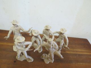 Louis Marx & Co Large American cow boys @ Indians Plastic Figurines (12) 6