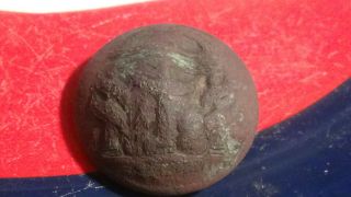 Dug Civil War Confederate Georgia State Seal Coat Button