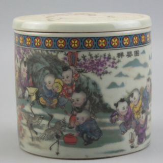 Chinese Old Hand - Carved Porcelain Famille Rose Child Pattern Cricket Cans C02