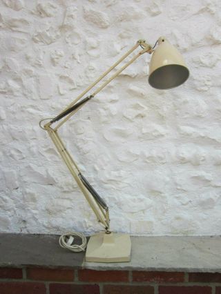 Vintage Cream Industrial Herbert Terry Anglepoise 1209 Lamp