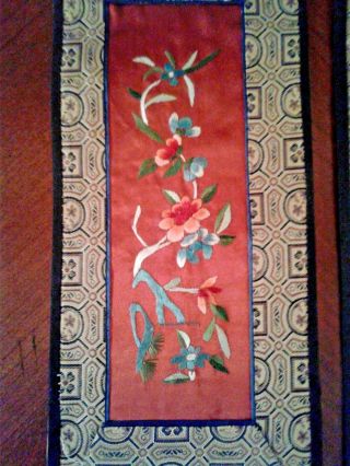 VINTAGE CHINESE EMBROIDERY SILK PANELS SLEEVES 4 SET LABELS 6