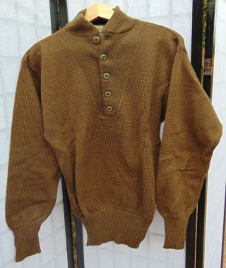 U.  S.  Military G.  I.  Brown 100 Wool 5 Button Fatigue Sweater Sz.  L. ,  Old Stock