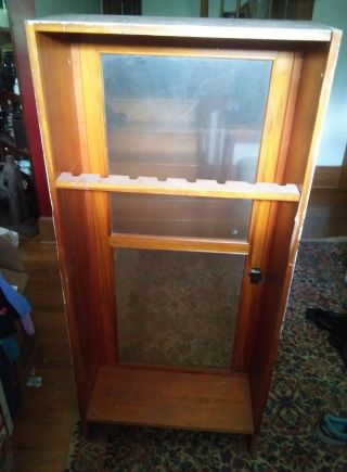 000 Vintage Custom Built Wood 8 Gun Cabinet Glass Front Door Built In
