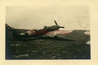 Wwii Photo - Us Gi View Of Captured German Messerschmitt Bf 109 Fighter Plane