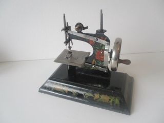 Antique toy sewing machine Casige Made in Britisch zone Germany unusual decal 3