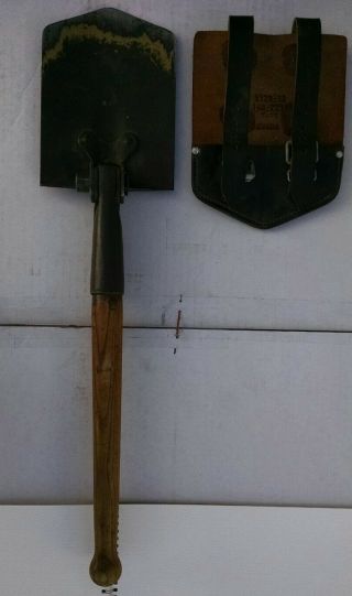 Vintage 1966 German 5120 Trench Shovel Entrenching Tool Pick & Leather Case