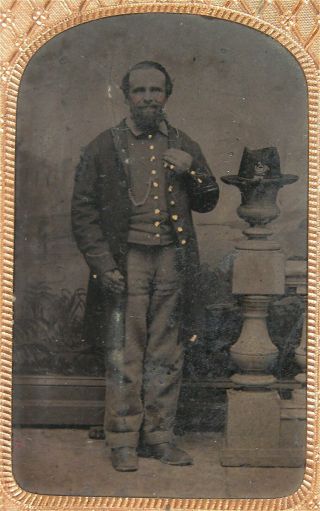 1860s Civil War Soldier Tintype Photograph - Cdv Size Union Soldier Slouch Hat