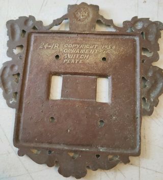 Vtg Virginia Metal Crafters Ornamental Brass Double Switch Cover Plate VM 24 - 18 2