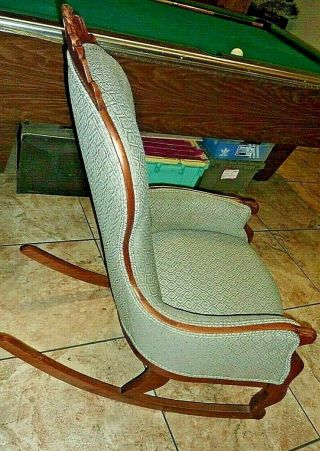 Early 20th Century Victorian Carved Oak Rocking Chair 3