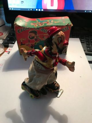 Clown On Roller Skates Japan Tin Wind Up Toy In The Box.