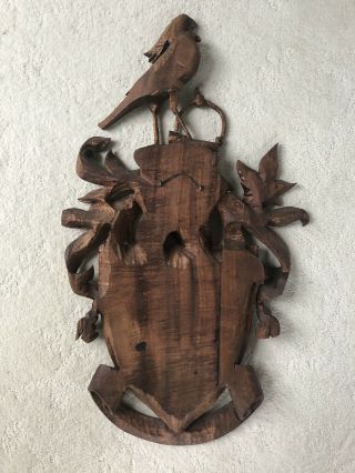 BLACK FOREST / SWISS / ITALIAN HAND CARVED COAT OF ARMS “Knowledge Is Strength” 7