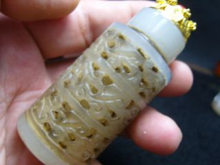 Chinese that can rotate Hand - carved jade snuff bottle - See Video 2