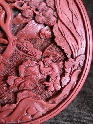 Antique Chinese Cinnabar Lacquer circular and cover Box 2