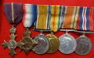 OBE MEDAL GROUP,  PHOTOS & PAPERS - RN,  RAFVR,  RNMWS - SERVICE:1897 - 1955 - FM114 2