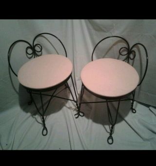 2 Antique Vintage Twisted Wrought Iron Ice Cream Parlor Bistro Chair Set