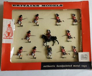 Britains Models Seaforth Highlanders Charging 332 Britains Ltd Toy Lead Soldiers