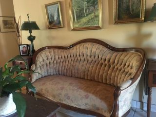 Antique Sofa Set With Fabric