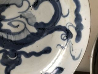 2 Chinese Antique blue white dragon porcelain dish plate China 7