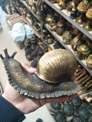 China Handmade Antique Bronze Lucky Snail Figurines Statues