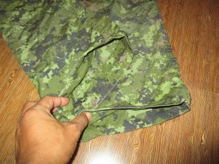 CANADIAN CADPAT ISSUE COMBAT PANTS SIZE 40,  Very Good 3