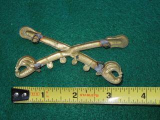 Large Sized 1800 ' s US Army Cavalry Cap Hat Badge Crossed Rifles 2