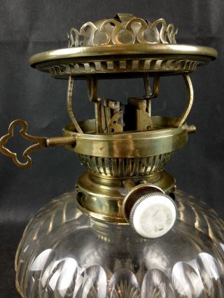 Victorian Hinks No 2 Duplex Riser Bayonet Fit Oil Lamp & Cut Glass Font 3