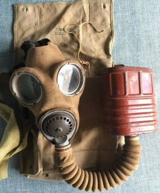 Vintage Ww2 Gas Mask & Respirator Dated 1940 With Canvas Bag