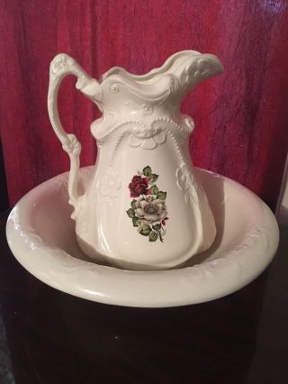 Vintage Wash Basin And Pitcher