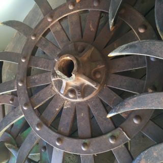 Vintage Metal John Deere Green Rotary Hoe Cultivator Wheel - Lower Grade 4