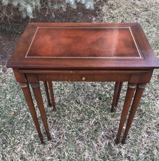 Vintage Set Of 2 Mahogany Federal Style Leather Top Nesting Tables