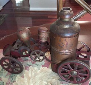 Antique/vintage Cast Iron Metal Horse Drawn Fire Pumper Wagon