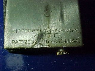 1943 WWII Era ZIPPO CIGARETTE LIGHTER w Orig BLACK CRACKLE FINISH 3 Barrel Hinge 3