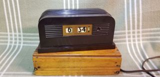 Vintage Telechron 8b11 Bakelite Art Deco Electric Cyclometer Flip Roll Clock