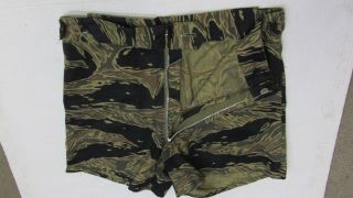 Vietnam Era Tiger Stripe Shorts Trunks Tadpole Sparse Pattern 7