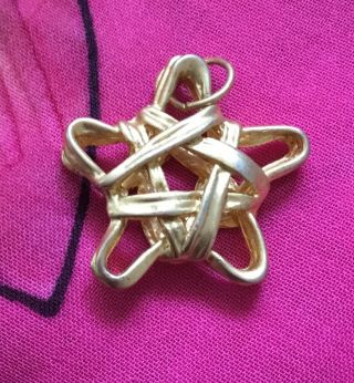 Vintage Antique Gold Chunky Wrapped Star Pentagram Charm Pendant Estate Find Vtg