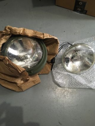 M - Series,  M151,  M998,  M35 Military 24v Headlight Assembly.  Jeep Not Include