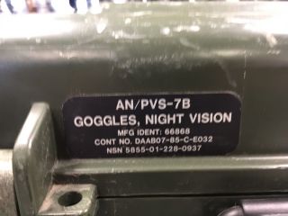 Military Protective Case Hardigg AN/PVS - 7B Night Vision goggles 3