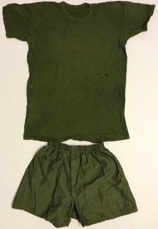 Vietnam Era Usgi Large T - Shirt & Boxer Set